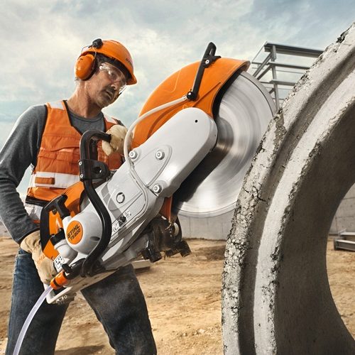 Alternative view of STIHL TS 800