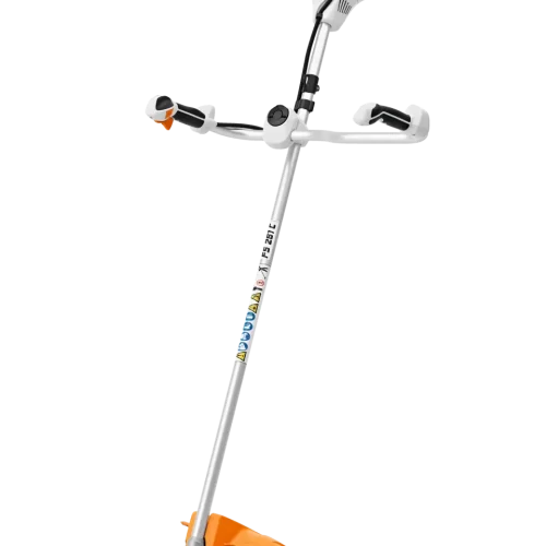 FS 261 C-E, driehoeksmes 300-3